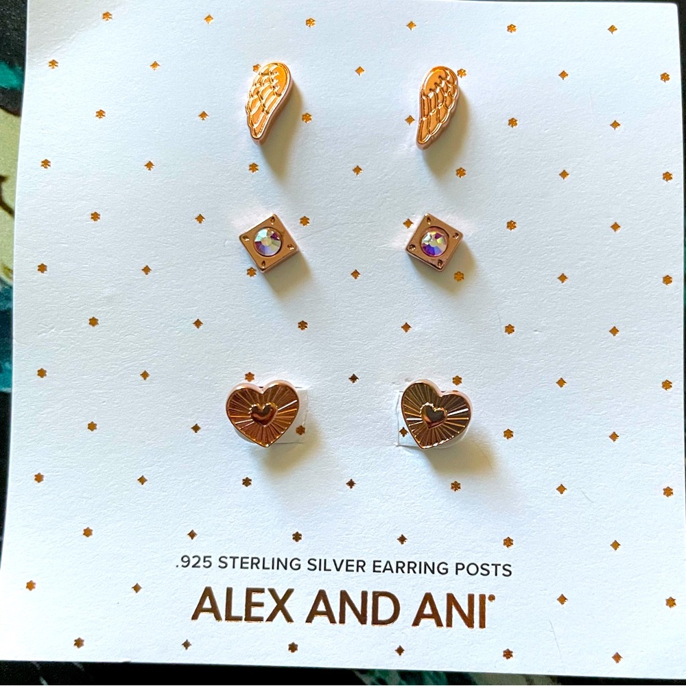 NWT Alex and Ani Angel Wing Heart Earring Set in Rosegold